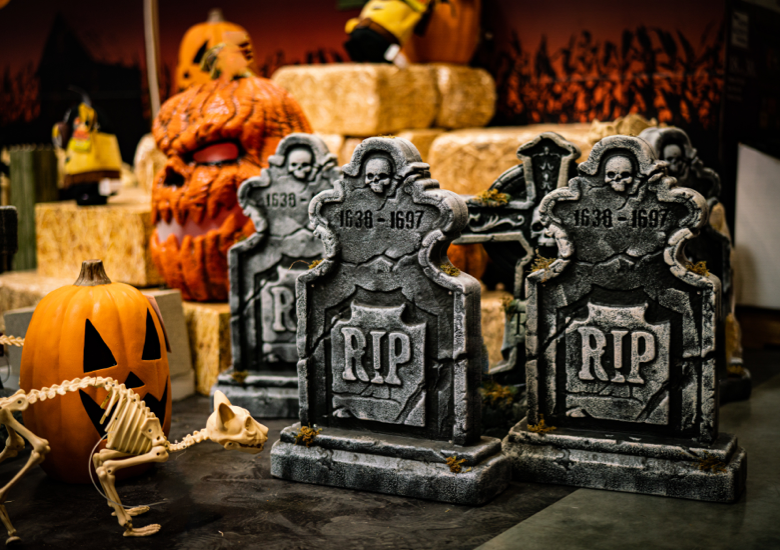fake prop tombstones for halloween decorations